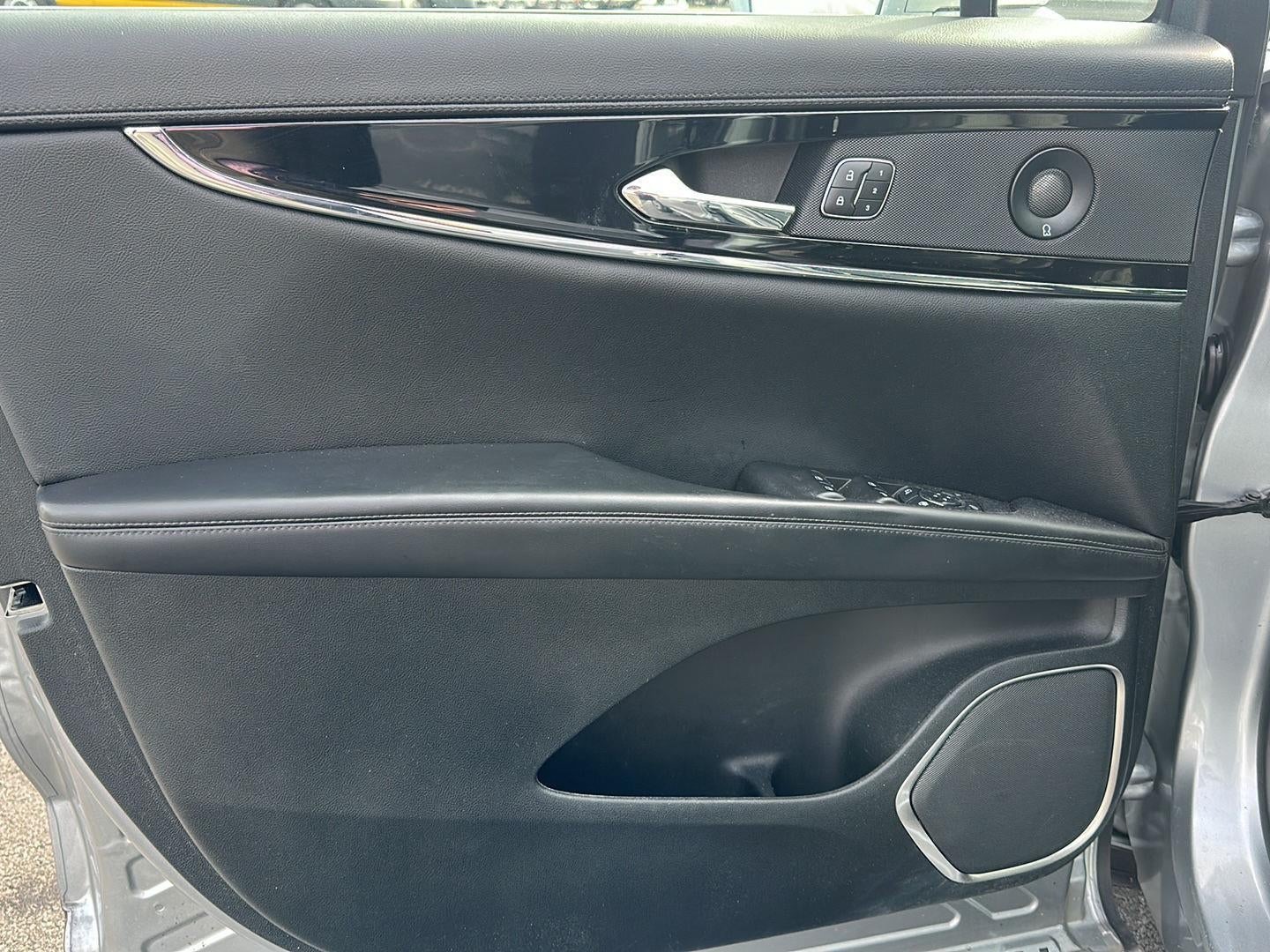 2023 Lincoln NAUTIL RESERVE