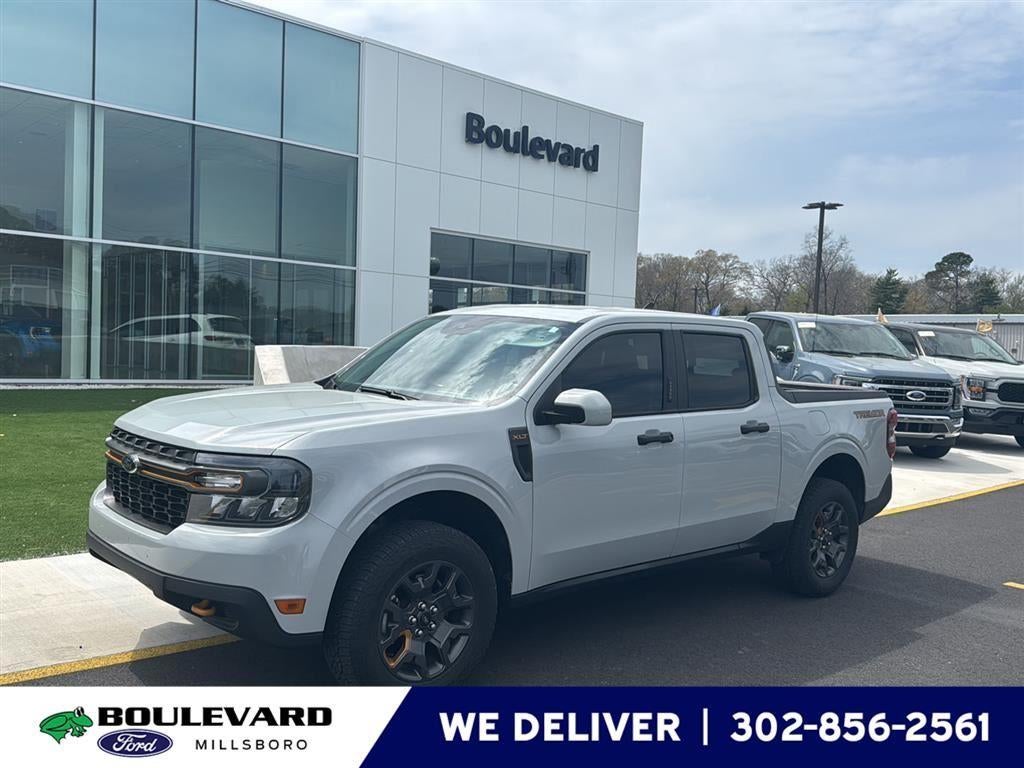 2023 Ford Maverick XLT