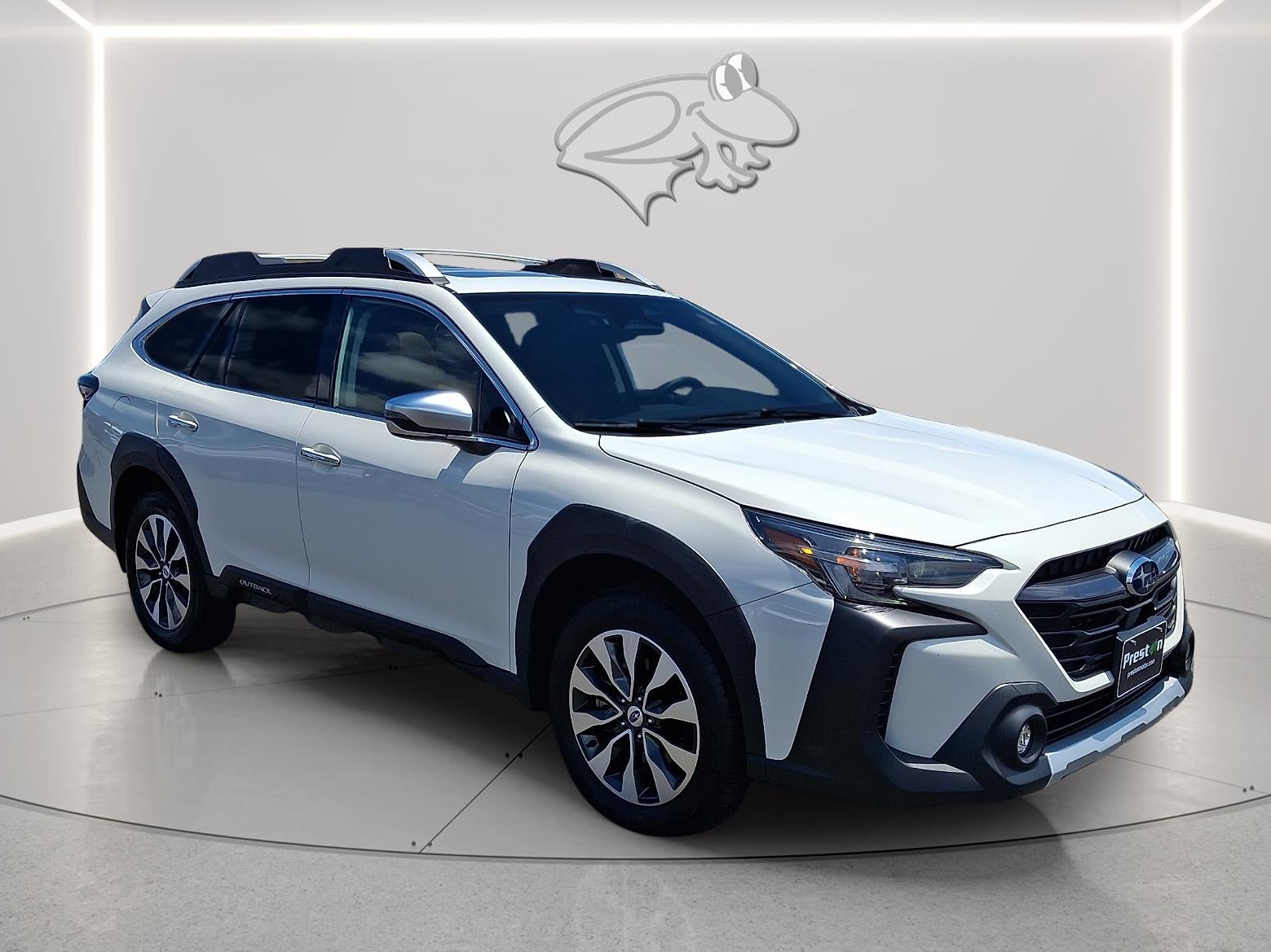 2023 Subaru Outback Touring