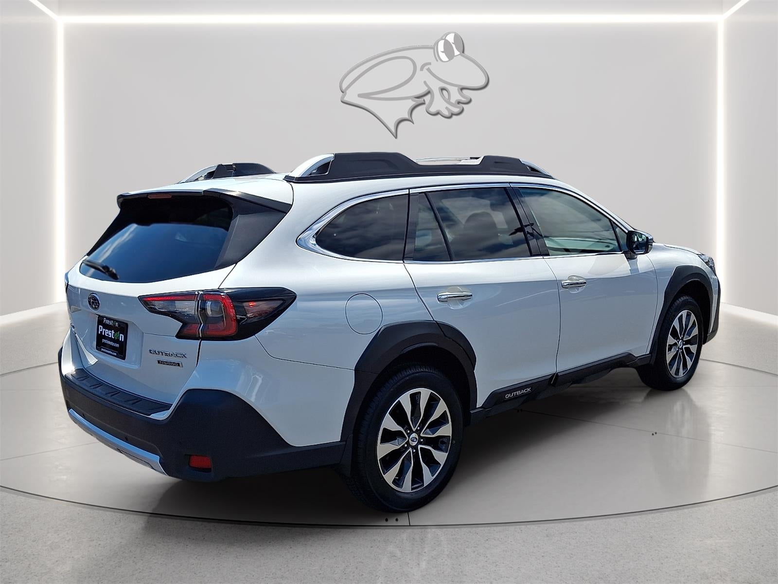 2023 Subaru Outback Touring