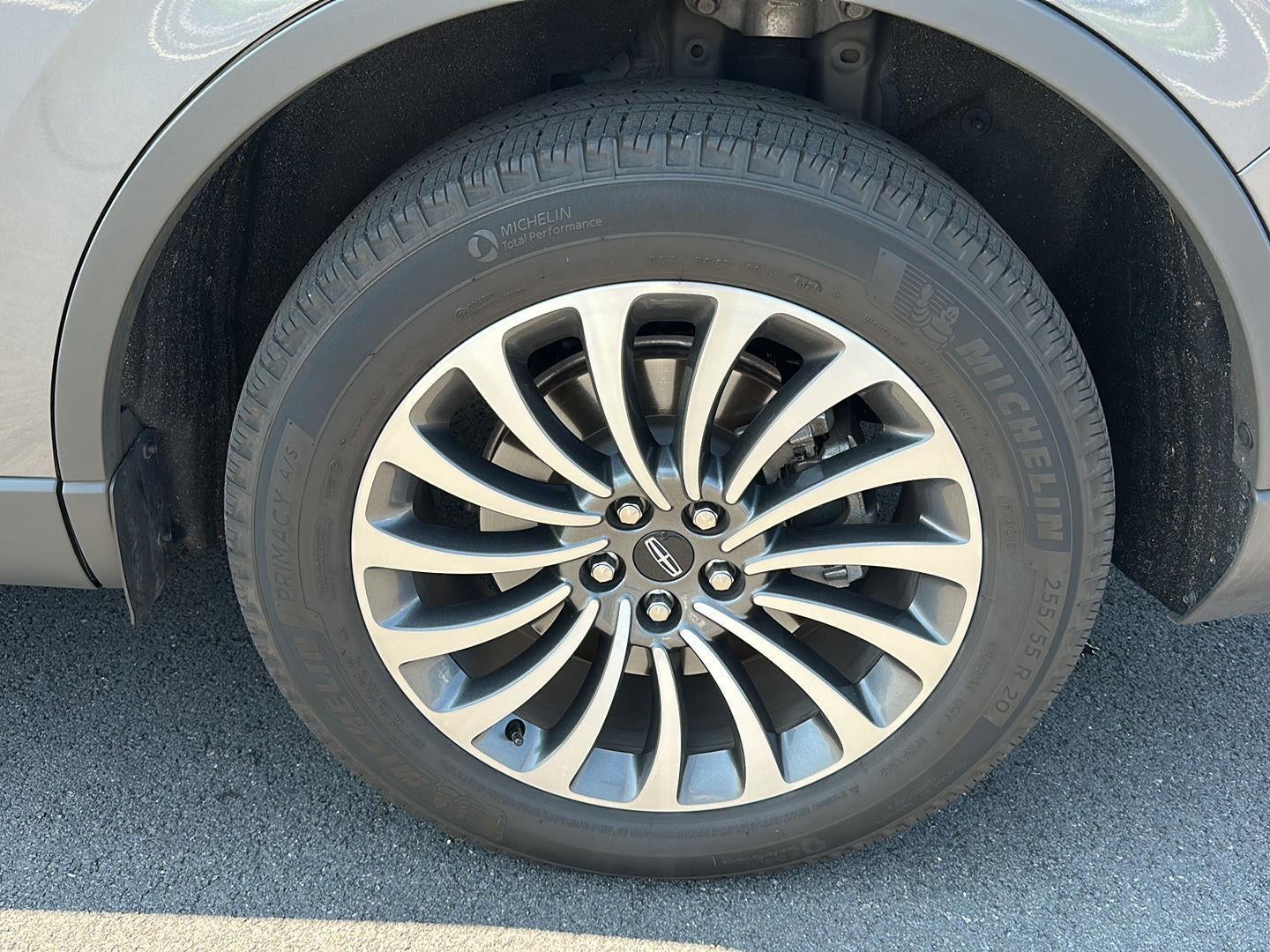 2022 Lincoln Aviator Standard