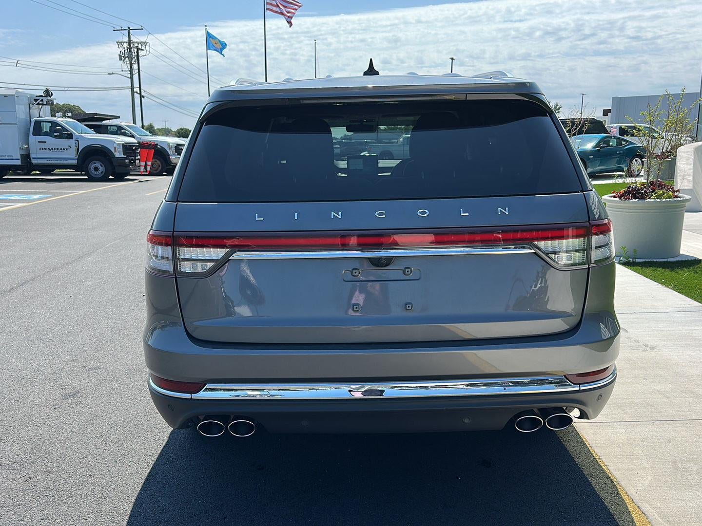 2022 Lincoln Aviator Standard