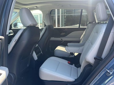 2025 Lincoln Aviator Premiere