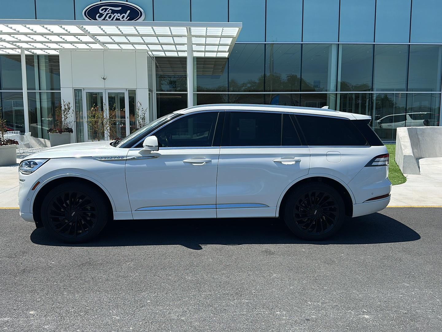 2022 Lincoln Aviator Reserve