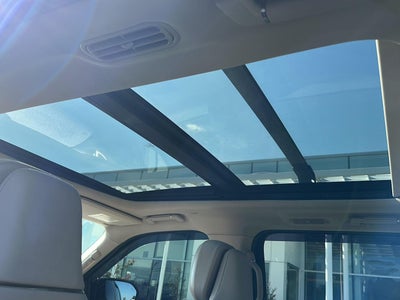2021 Lincoln NAVIGATOR RSV