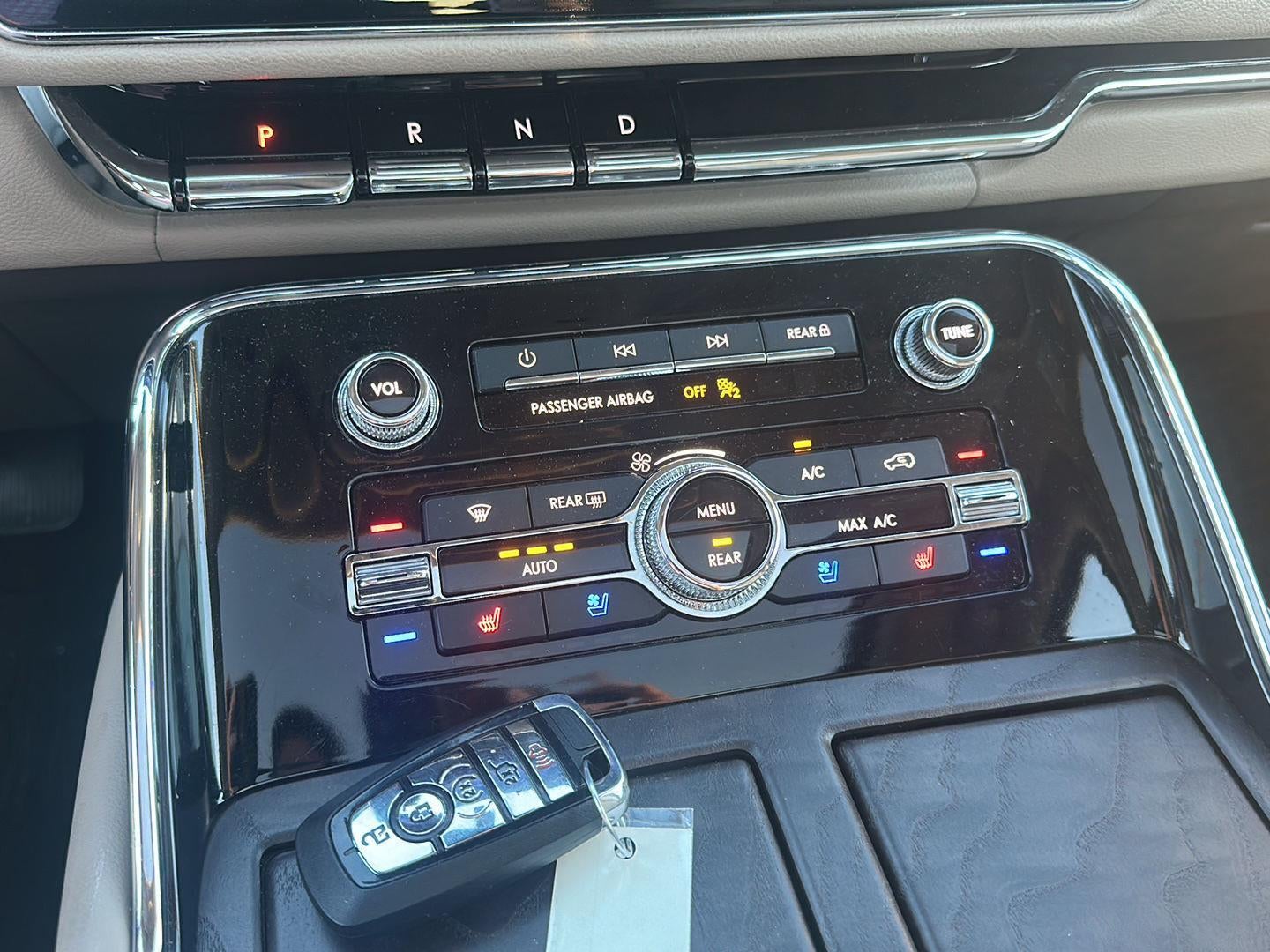 2024 Lincoln Navigator Premiere