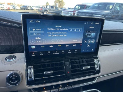 2023 Lincoln Navigator L Reserve