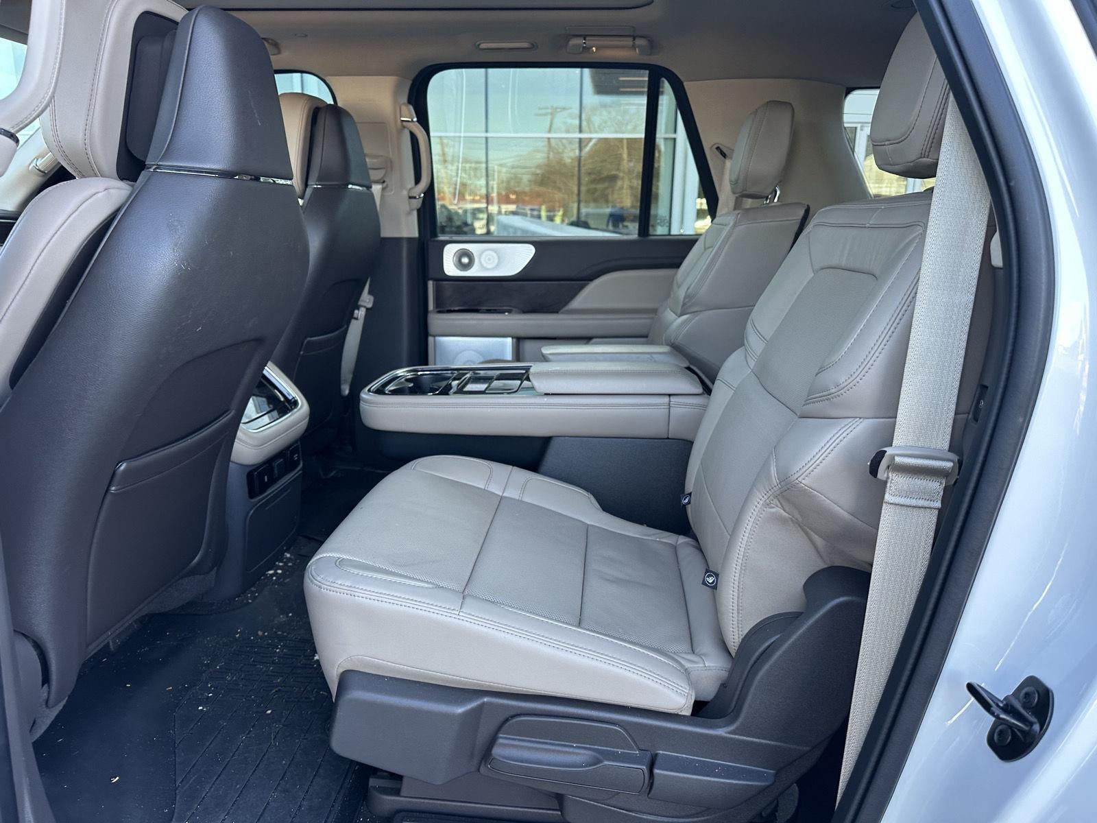 2023 Lincoln Navigator L Reserve