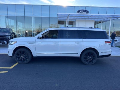 2023 Lincoln Navigator L Reserve