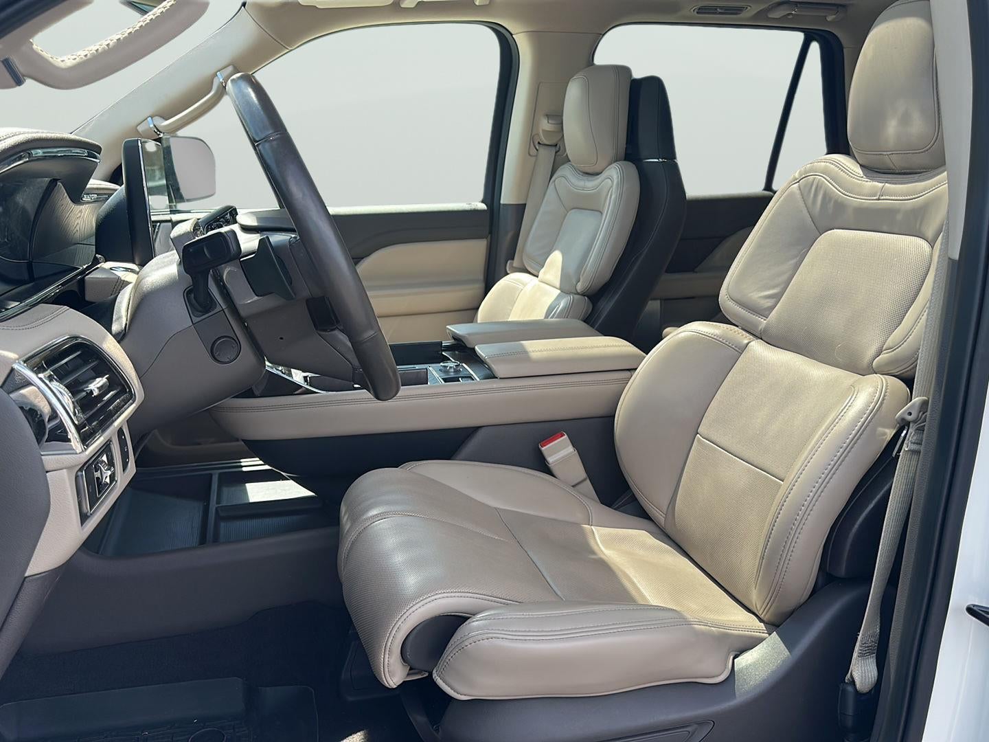 2022 Lincoln Navigator L Reserve