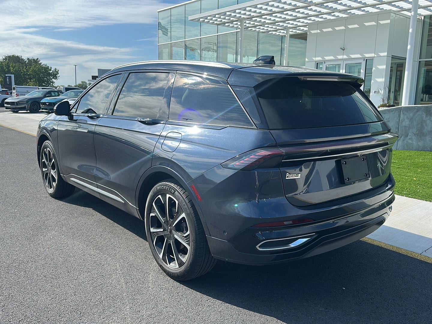 2024 Lincoln Nautilus Reserve