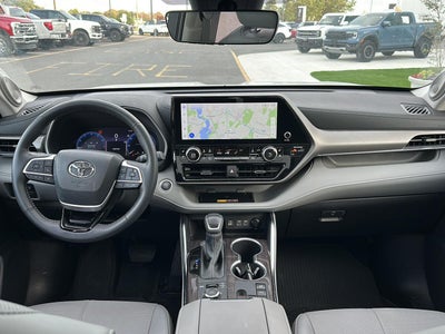 2026 Toyota Highlander Limited
