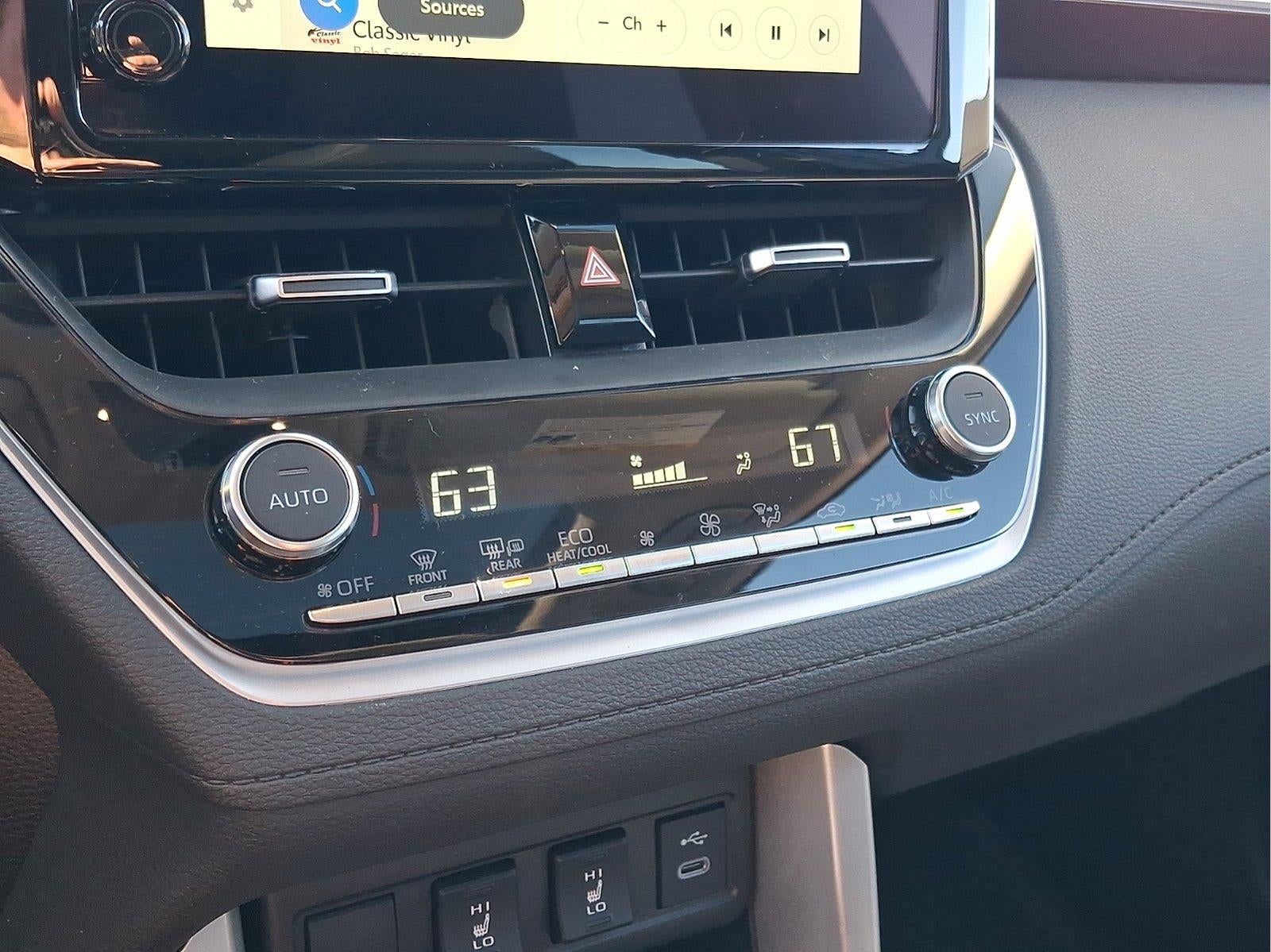 2025 Toyota Corolla Cross XLE