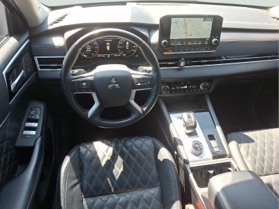 2023 Mitsubishi Outlander SEL