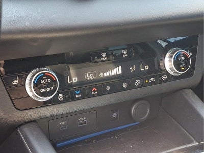 2023 Mitsubishi Outlander SEL