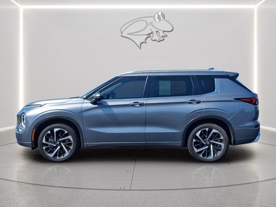 2023 Mitsubishi Outlander SEL