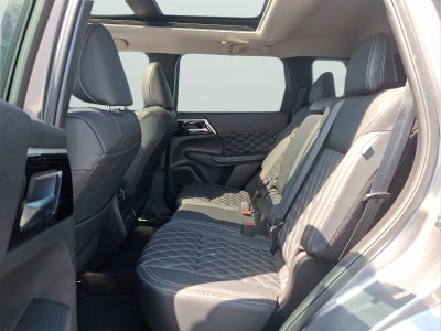 2023 Mitsubishi Outlander SEL
