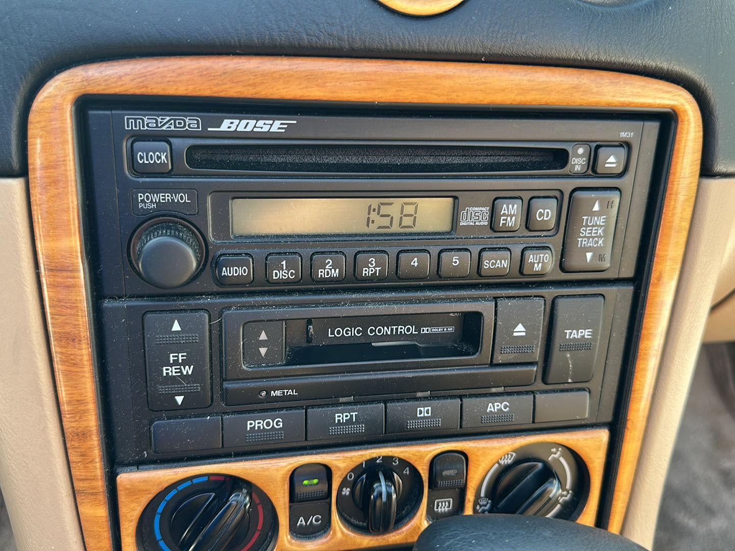 1999 Mazda Mazda MX5 Miata Base