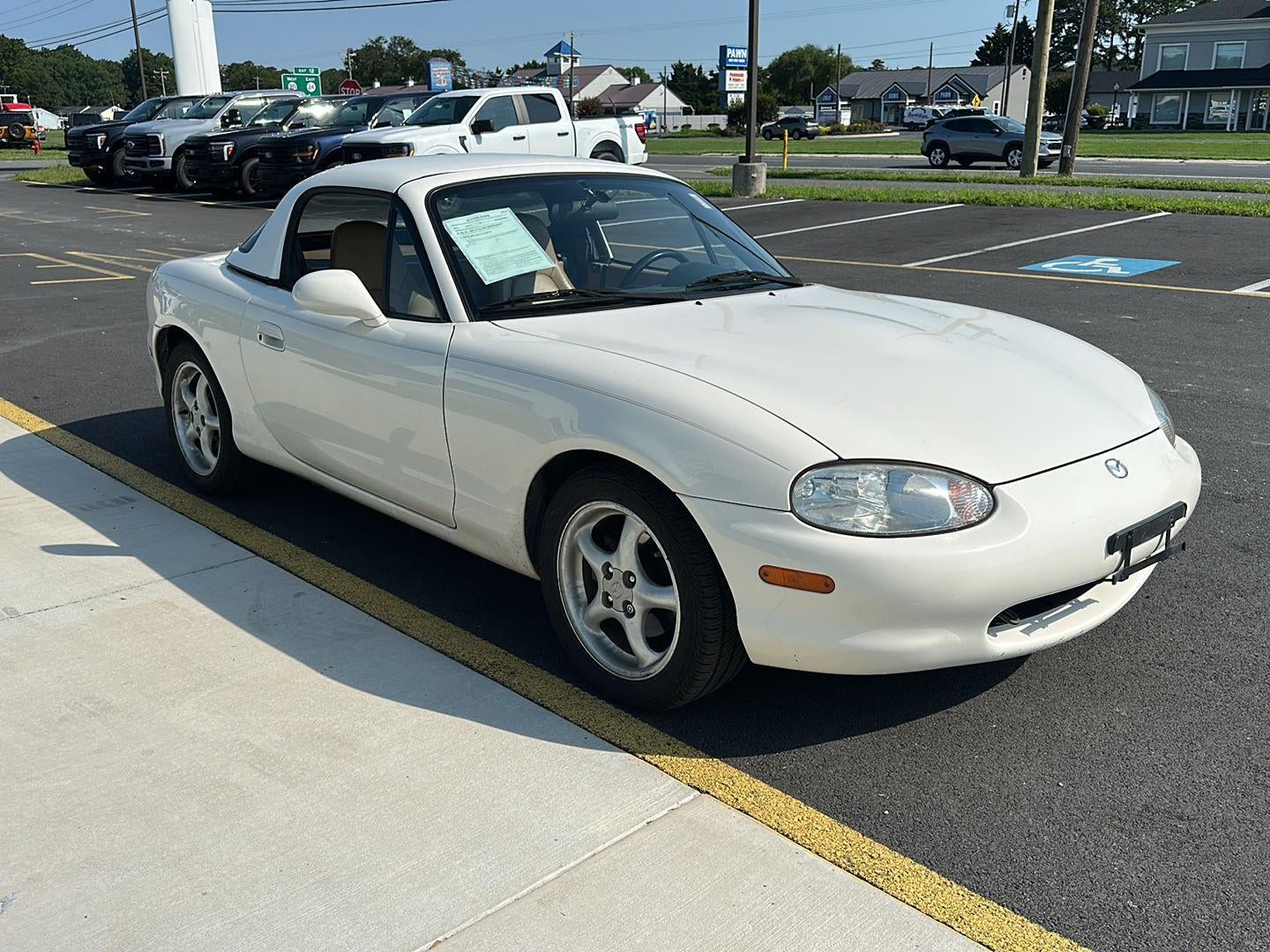 1999 Mazda Mazda MX5 Miata Base