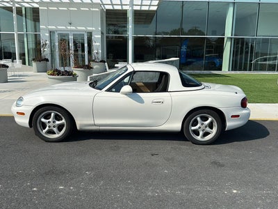 1999 Mazda Mazda MX5 Miata Base