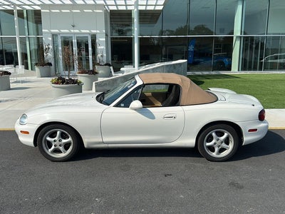 1999 Mazda Mazda MX5 Miata Base