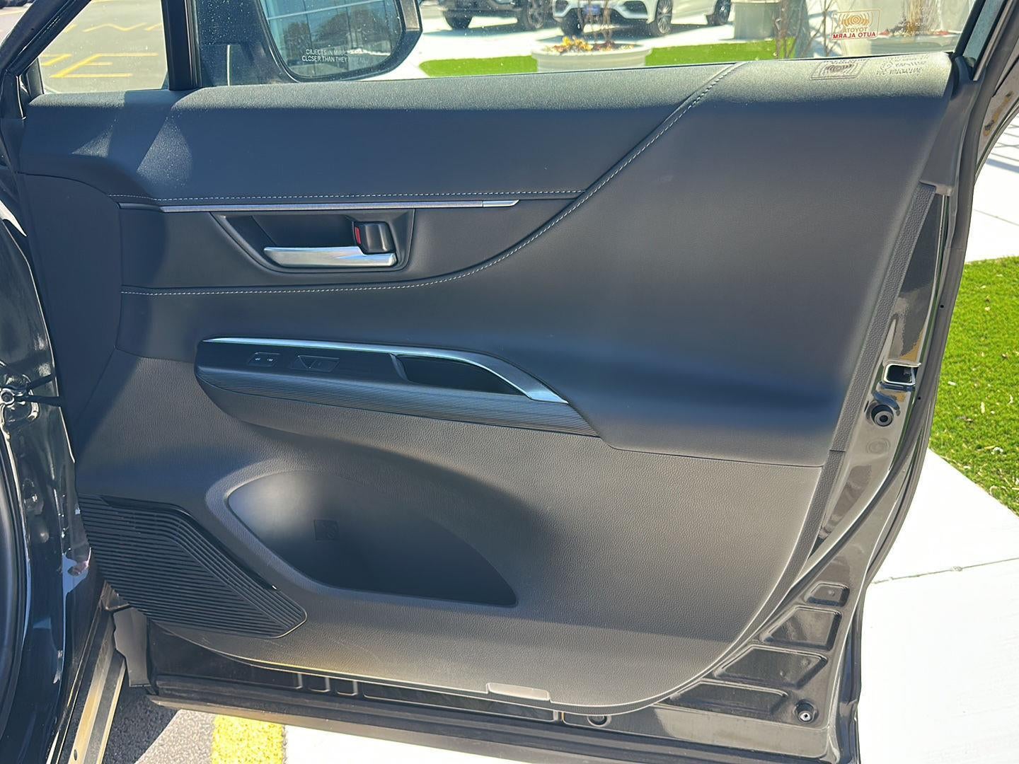 2021 Toyota VENZA Base