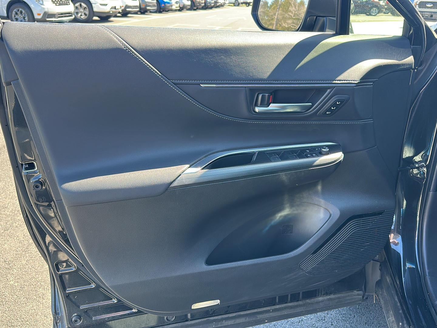 2021 Toyota VENZA Base