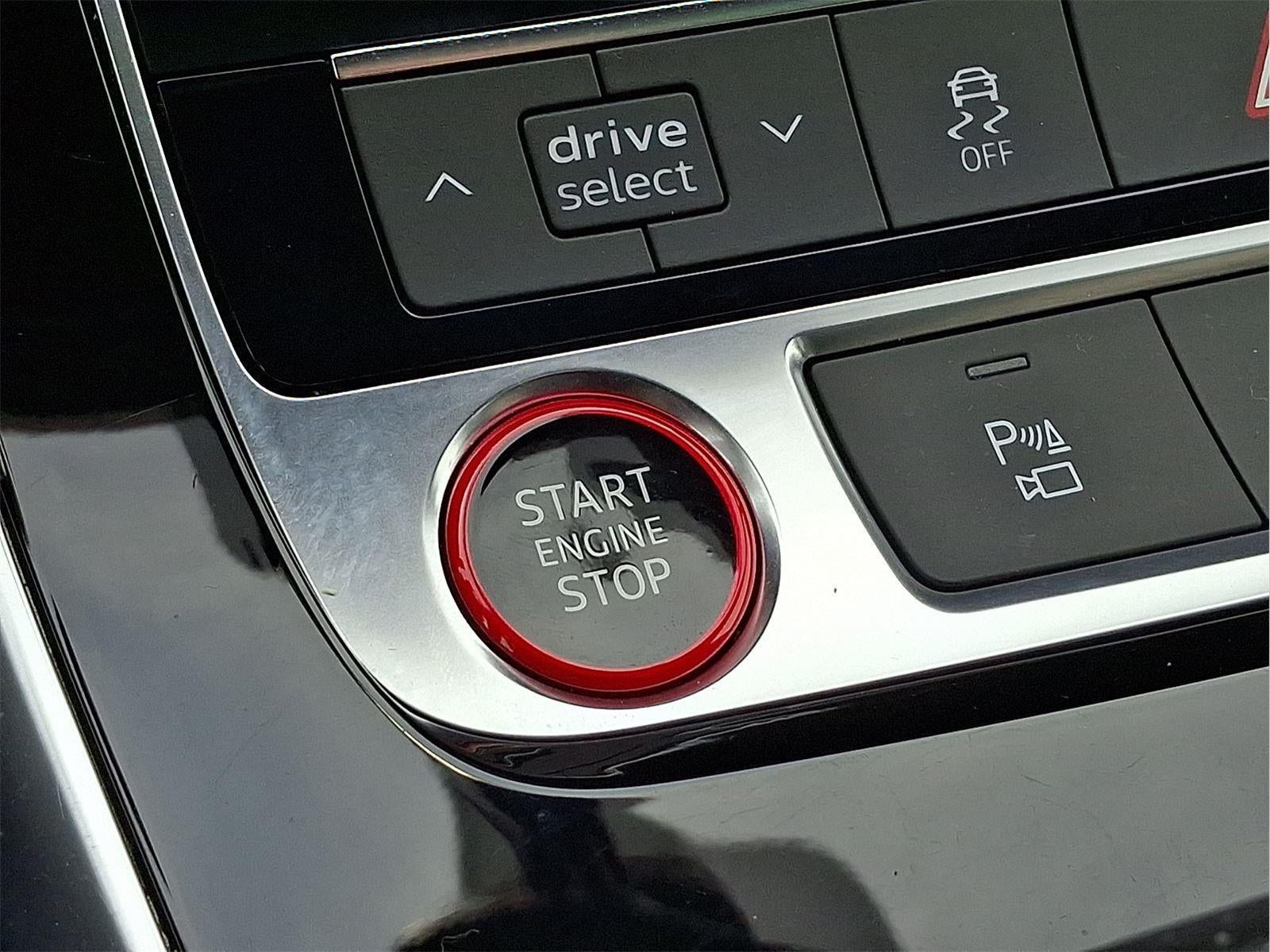 2021 Audi SQ7 Premium Plus