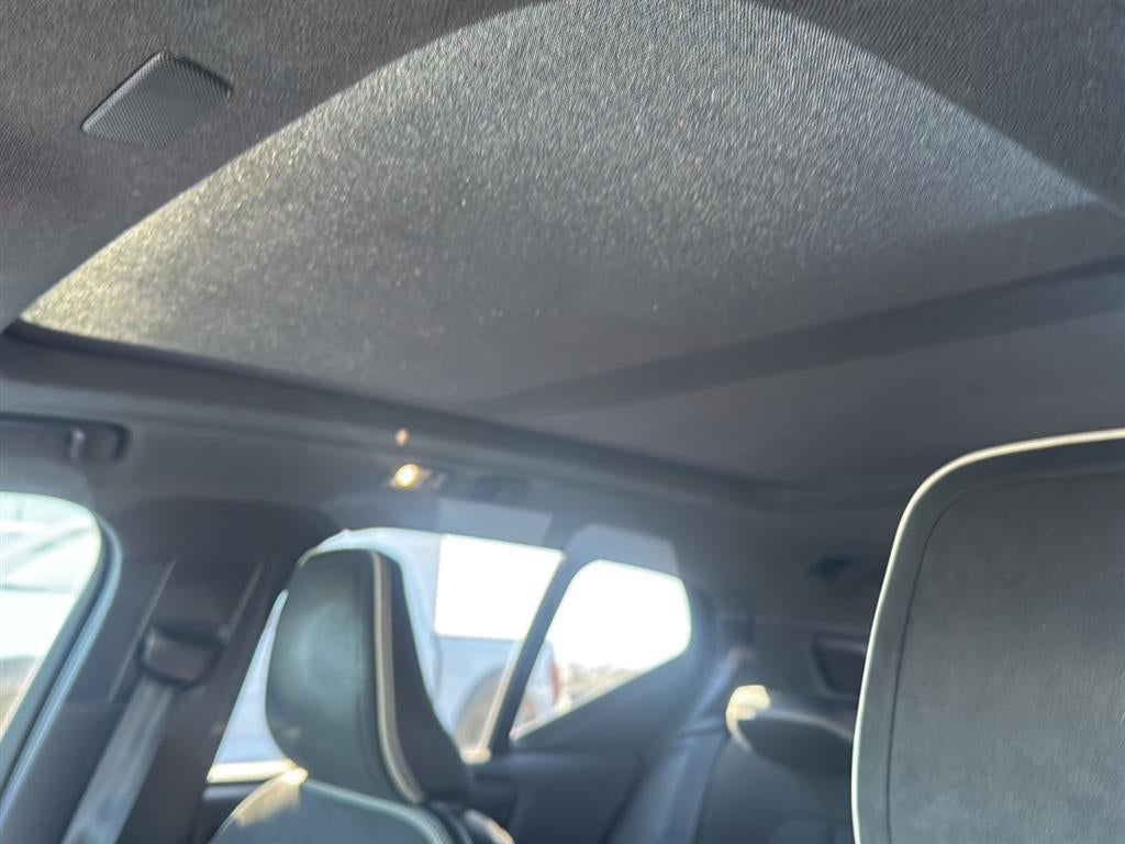 2021 Volvo XC40 R-Design