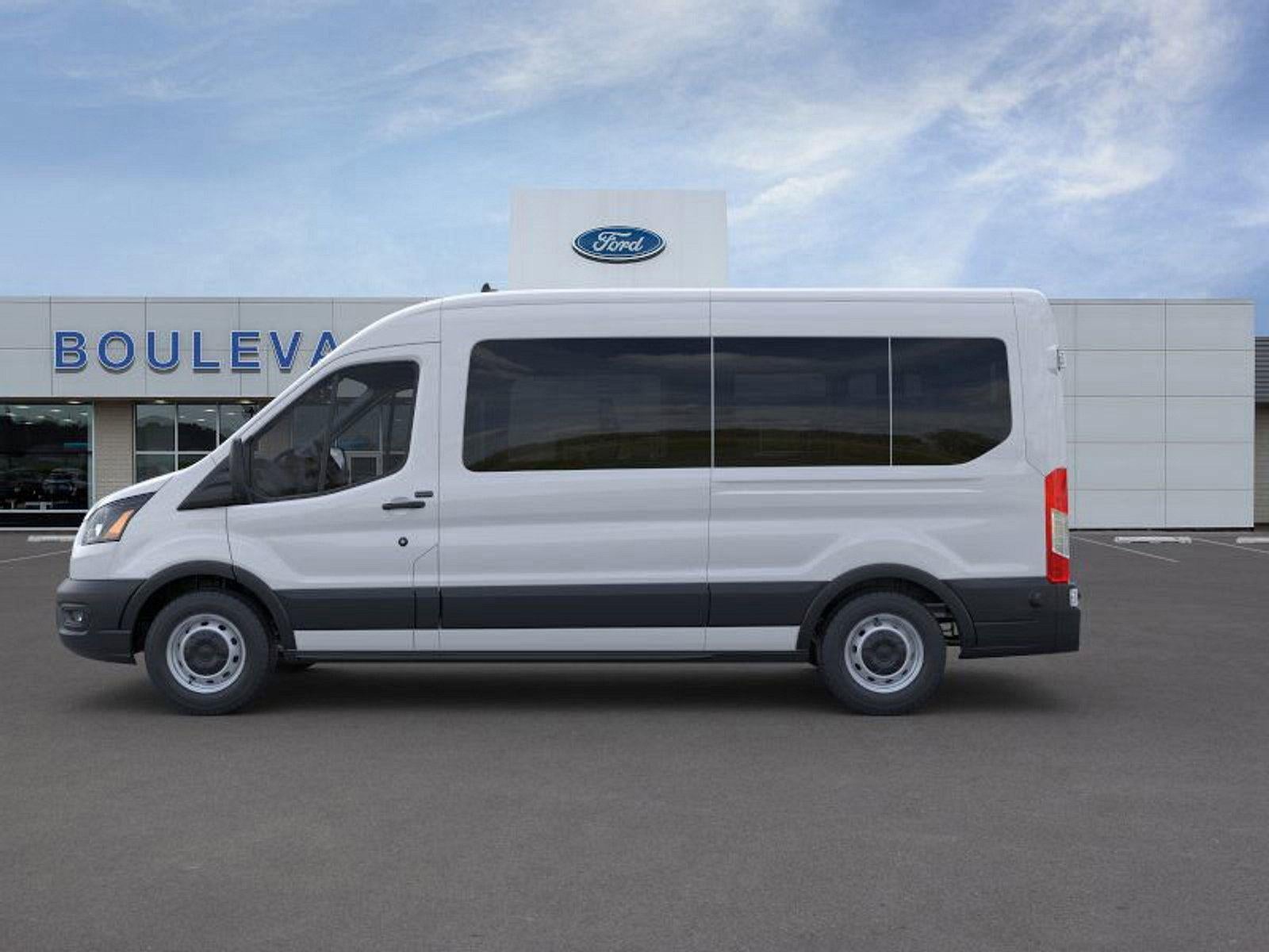 2025 Ford Transit Passenger Wagon XL