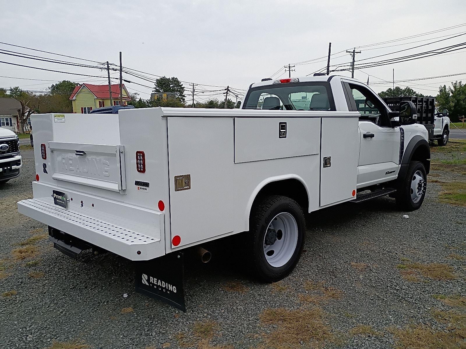 2024 Ford Super Duty F-450 DRW XL