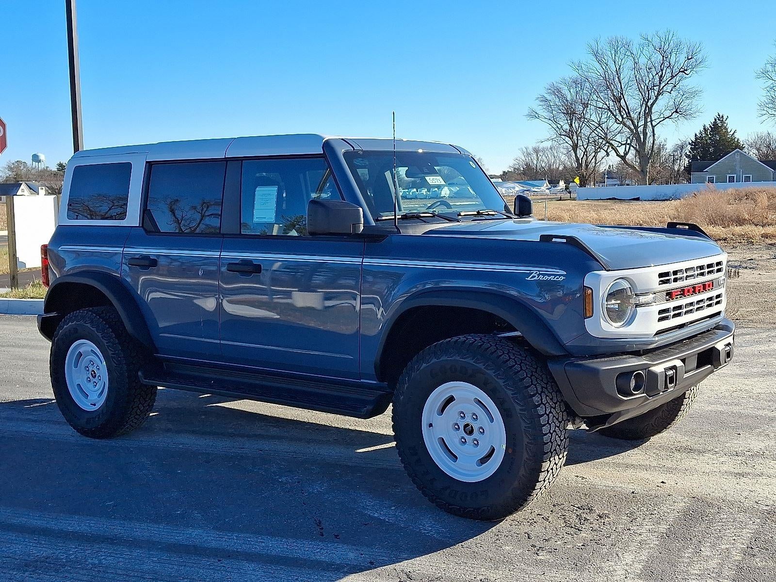 2025 Ford Bronco Heritage Edition