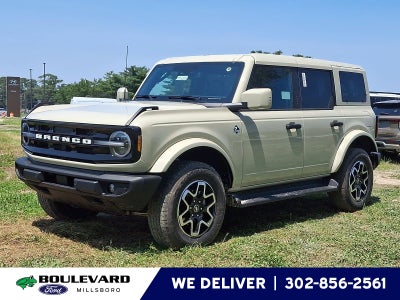 2026 Ford Bronco Outer Banks