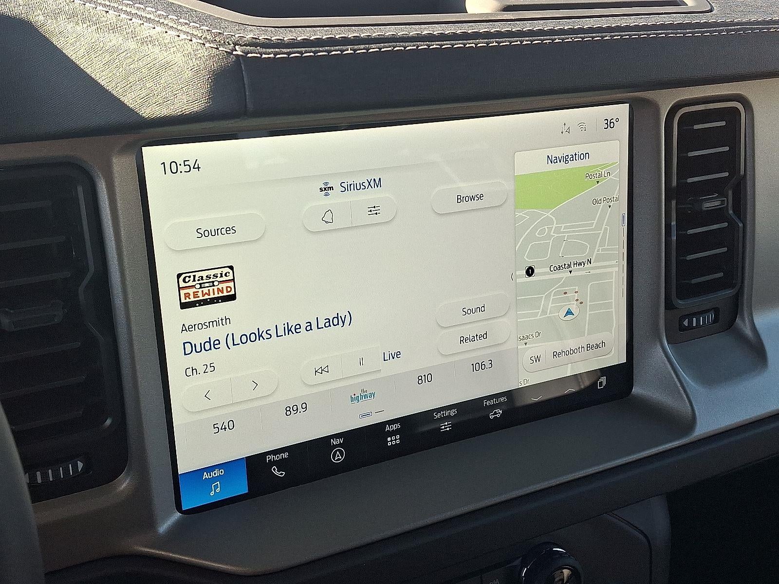 2025 Ford Bronco Outer Banks