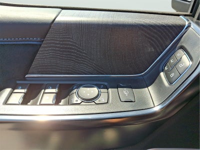 2025 Ford Super Duty F-250 Platinum