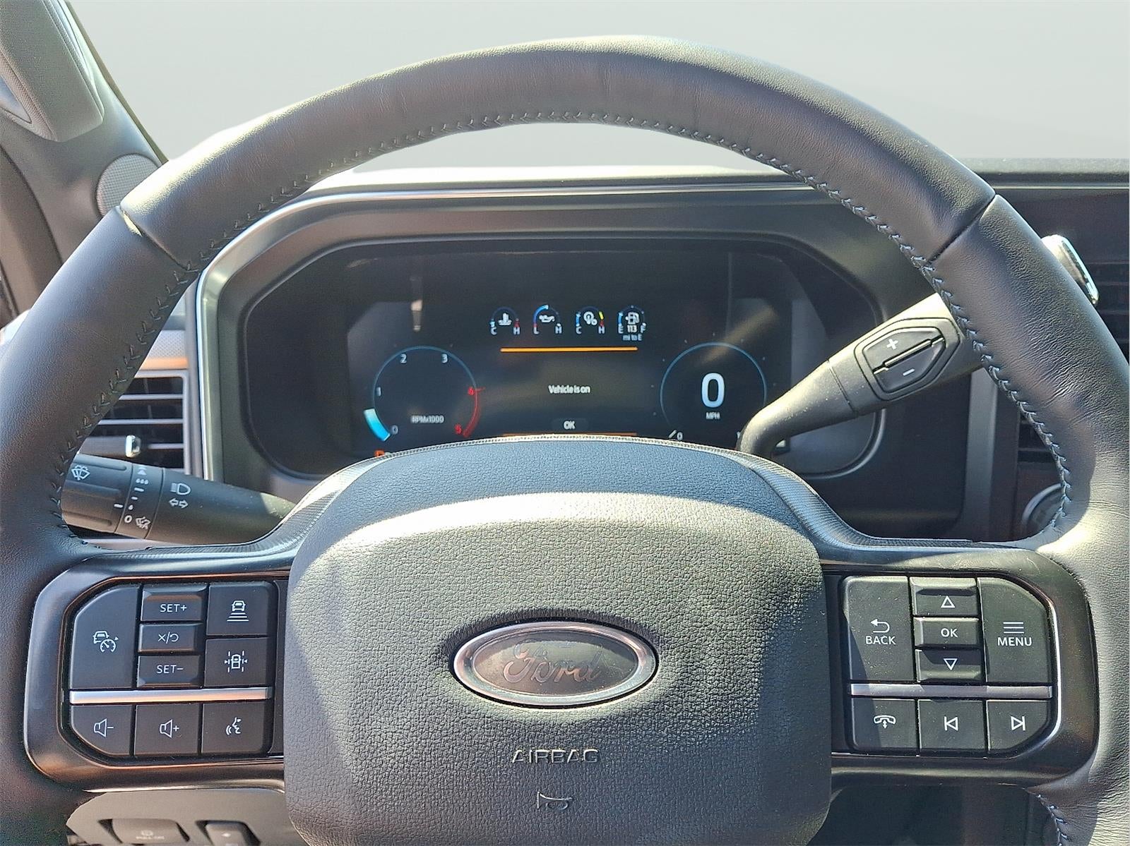 2025 Ford Super Duty F-250 Platinum