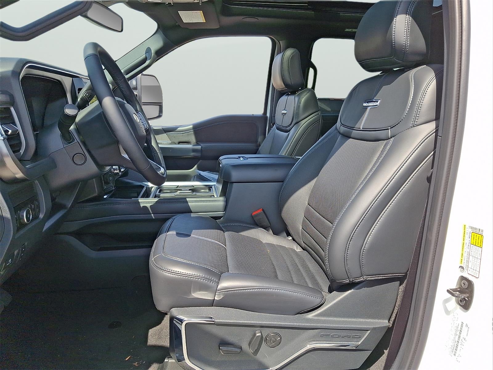 2025 Ford Super Duty F-350 Platinum