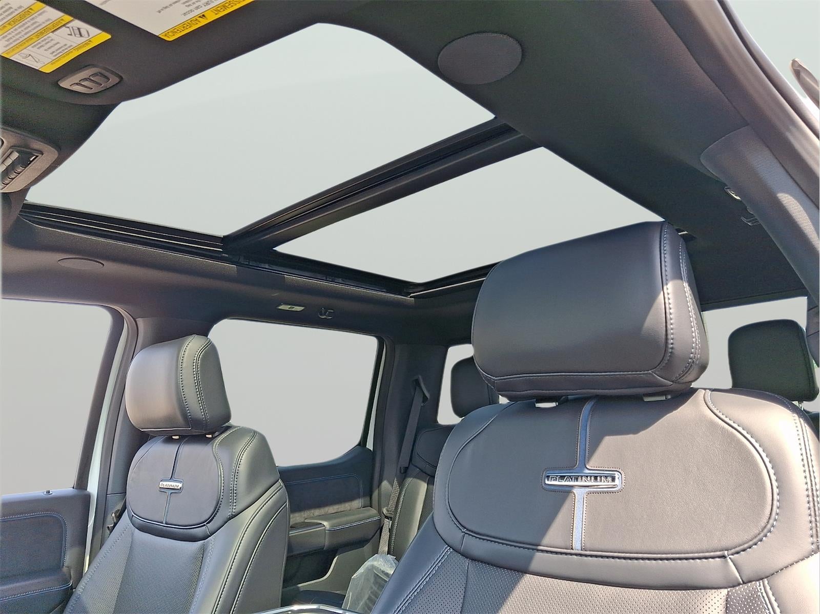 2025 Ford Super Duty F-350 Platinum