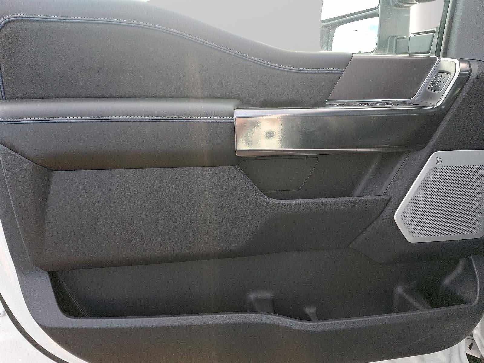 2026 Ford Super Duty F-350 XLT