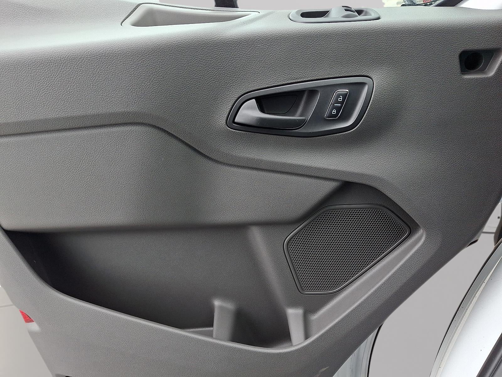 2025 Ford Transit 250