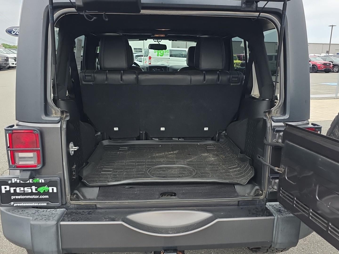 2016 Jeep Wrangler Unlimited Freedom