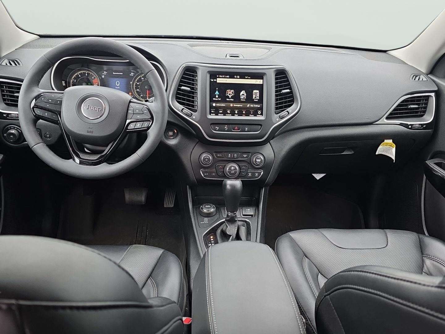 2023 Jeep Cherokee Altitude Lux