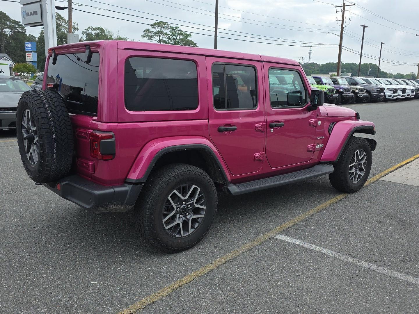 2024 Jeep Wrangler Sahara