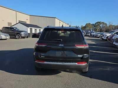 2022 Jeep Grand Cherokee 4xe BASE