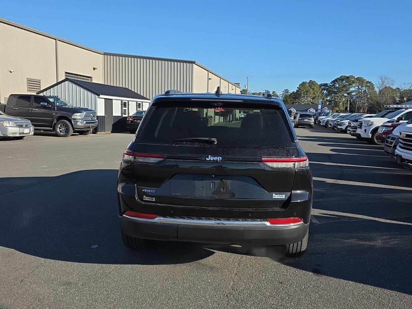 2022 Jeep Grand Cherokee 4xe BASE