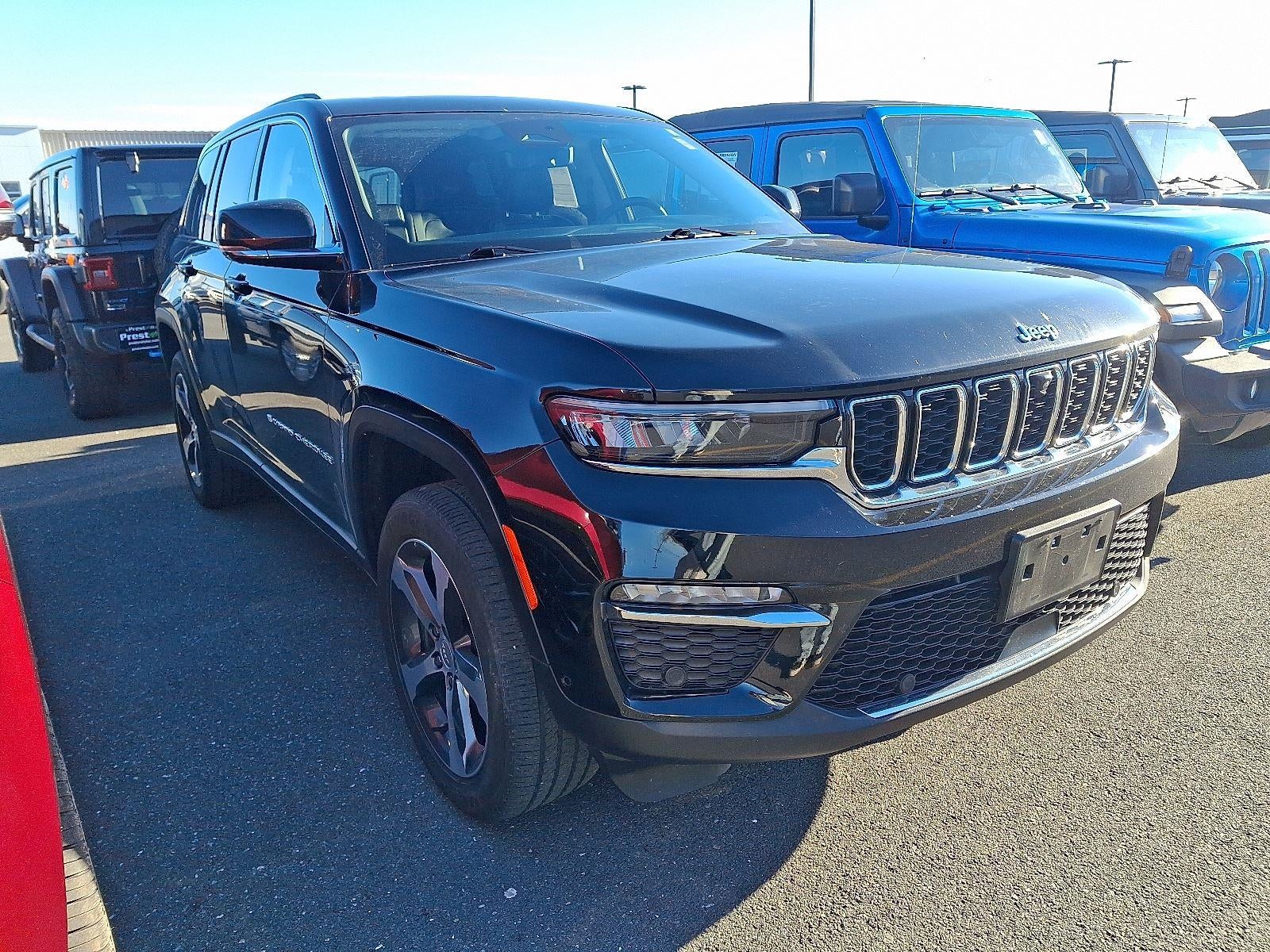 2022 Jeep Grand Cherokee 4xe BASE