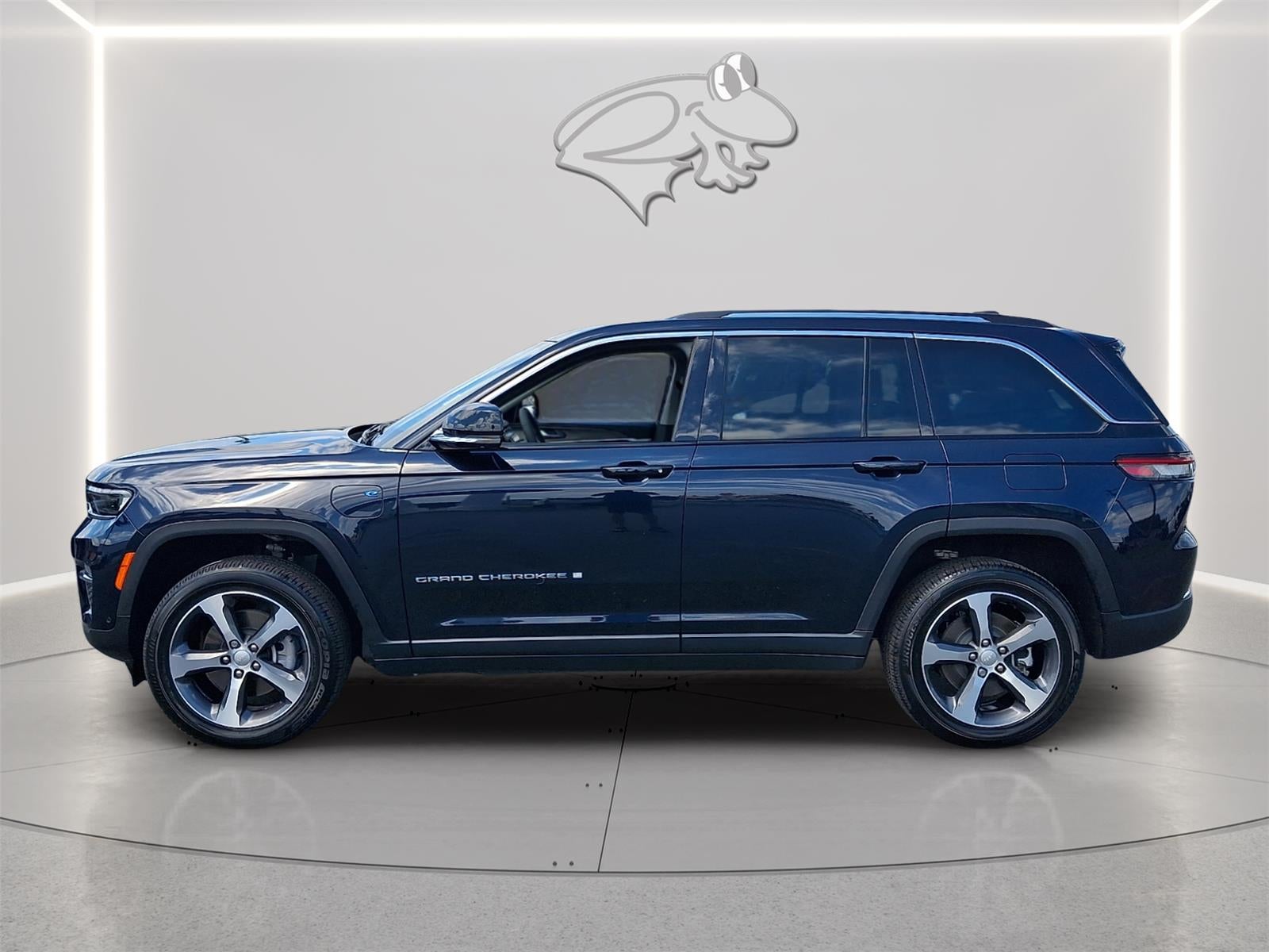2022 Jeep Grand Cherokee 4xe BASE