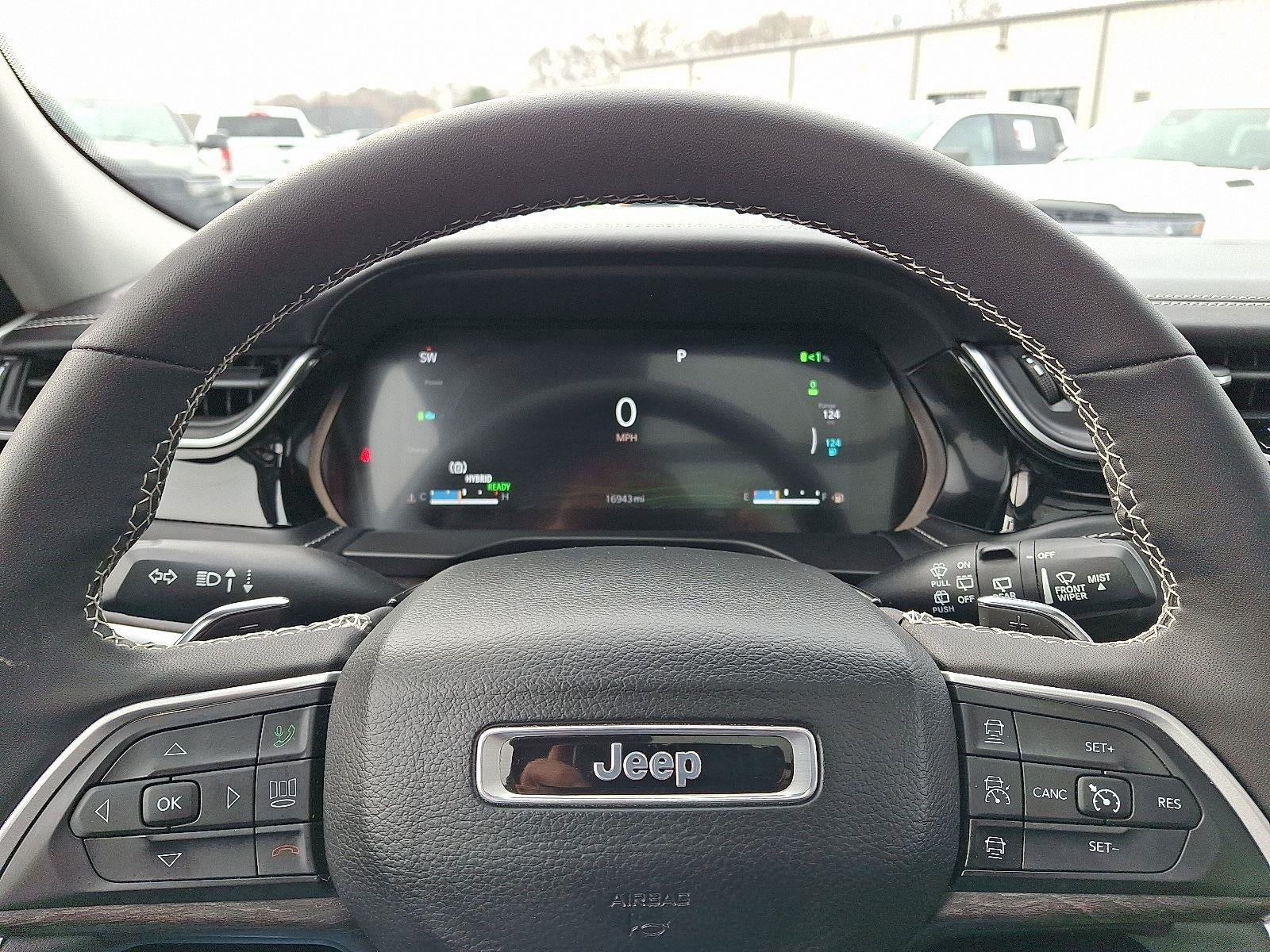 2022 Jeep Grand Cherokee 4xe BASE