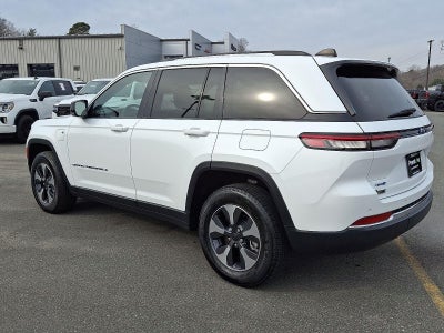 2022 Jeep Grand Cherokee 4xe BASE