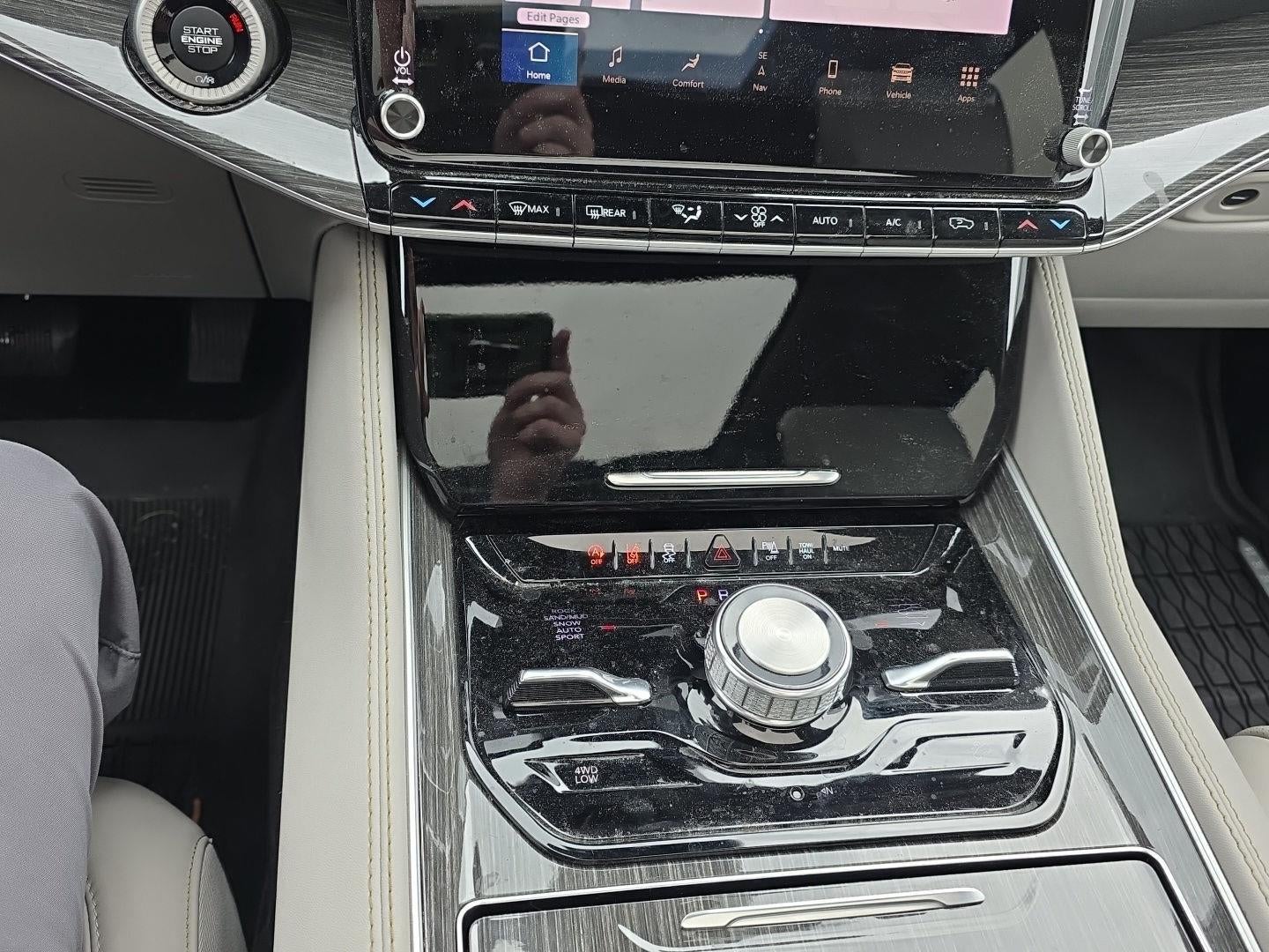 2022 Jeep Wagoneer Series III